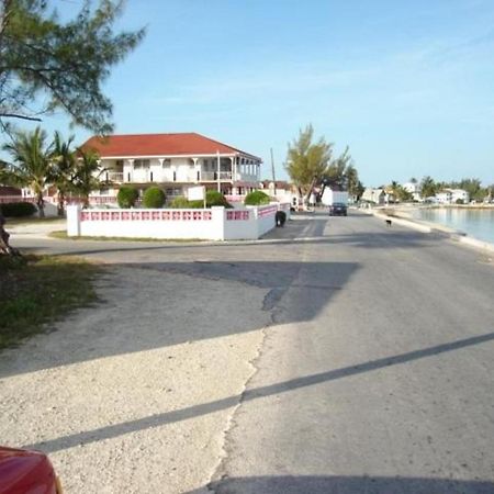 Villa Peach House Upstairs Governors Harbour Exterior foto